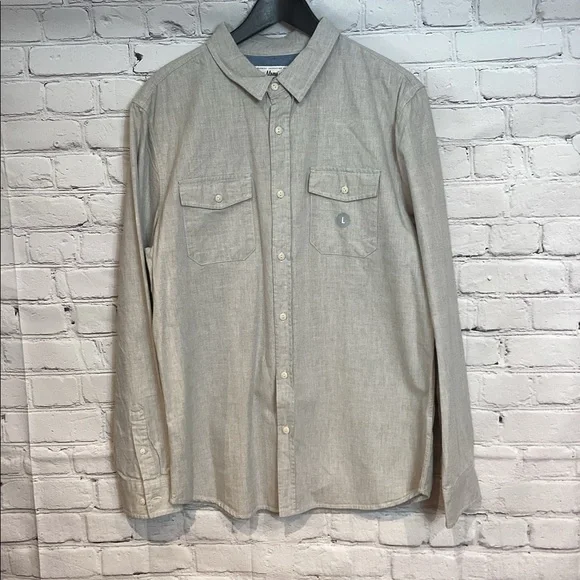 44 mm Shirts | 44 mm Pacsun Mens Grey Long Sleeve Button Down Shirt Nwt Sz L | Color: Gray | Size: L | Thefashionman's Closet